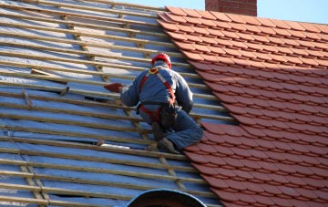 roof tiles Lower Pilsley, Derbyshire